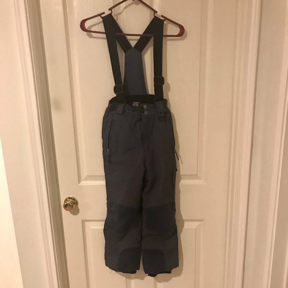 Snow Pants with Removable Suspenders